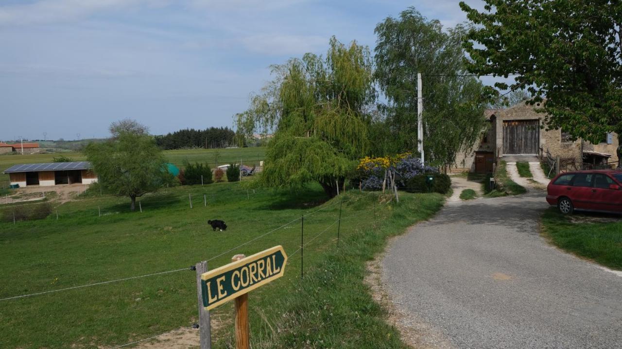 Gite Le Corral Cheminas Esterno foto