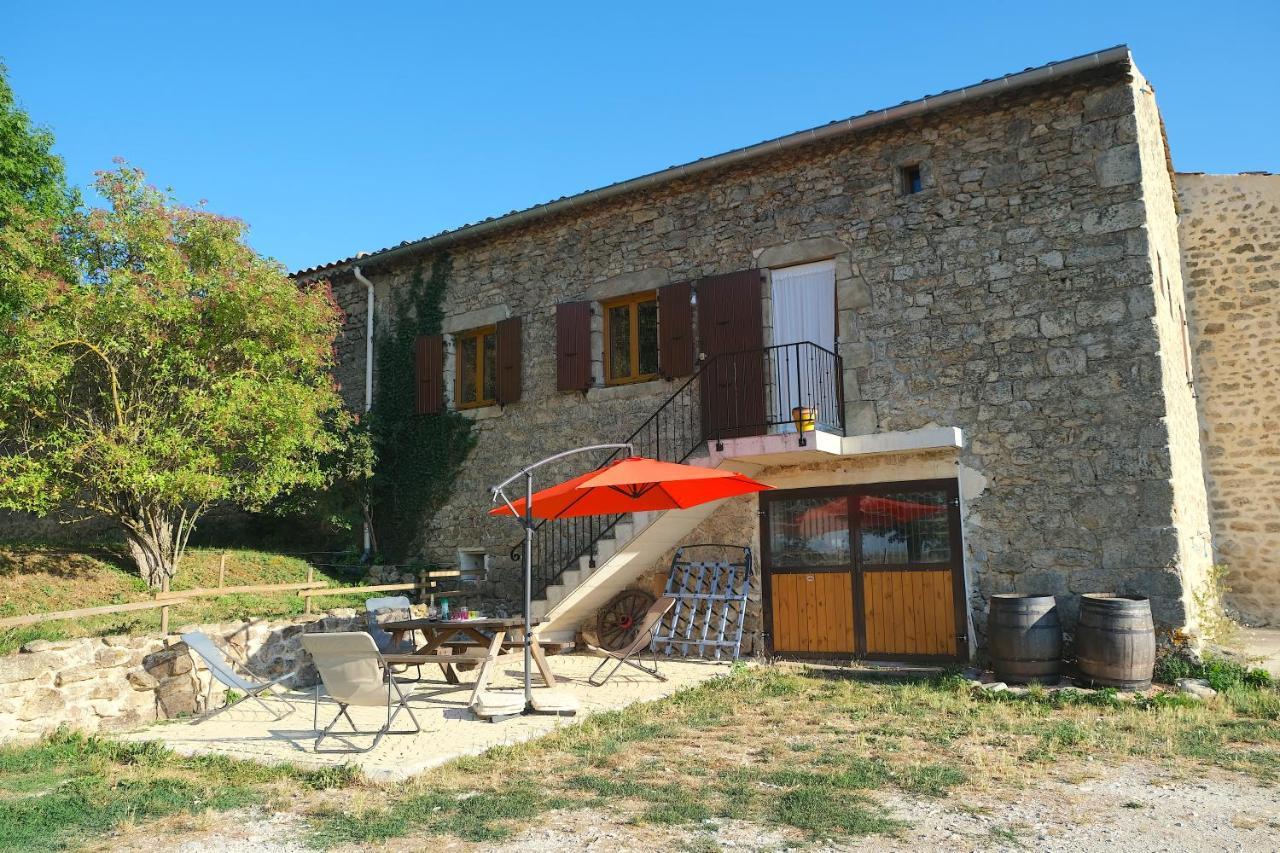 Gite Le Corral Cheminas Esterno foto