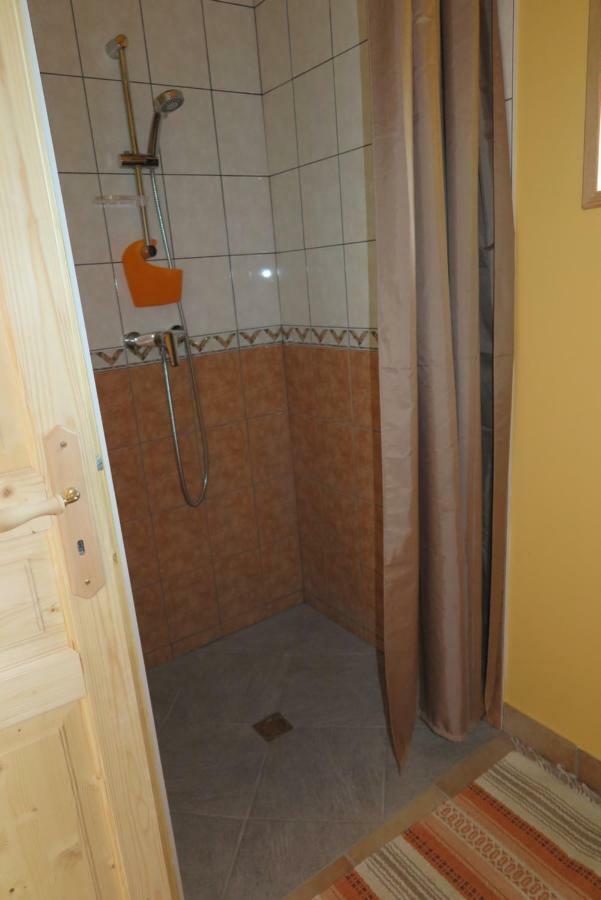 Gite Le Corral Cheminas Esterno foto